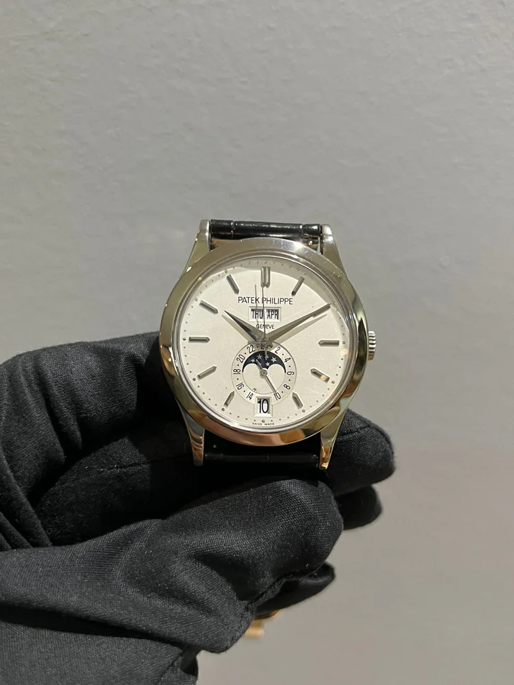 Patek Philippe Annual Calendar 5396G-011